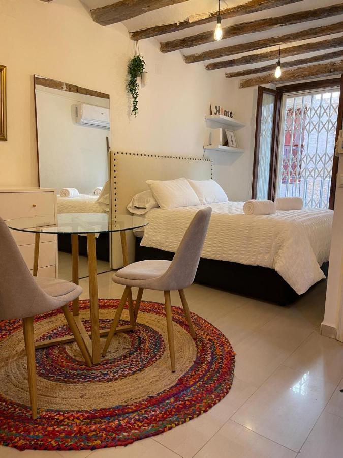 La Curiosa Del Casc Antic Apartamento *
